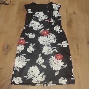 White House Black Marke Black Floral Midi Dress Size 10